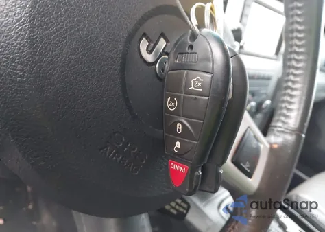 2010 Jeep Grand Cherokee Laredo from USA, damaged, VIN 1J4PR4GK4AC111521